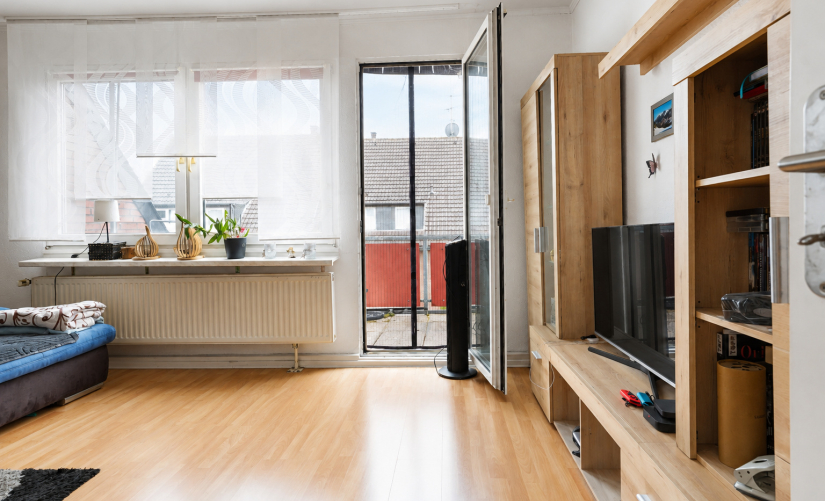 Gemütliche 3-Zimmer-Dachgeschosswohnung mit Balkon in Krefeld-Hüls - Photo 2