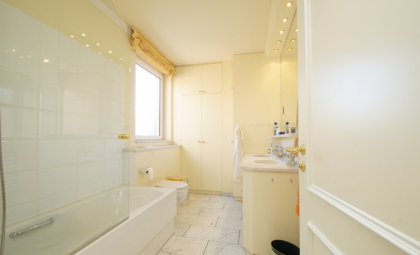 Badezimmer en Suite