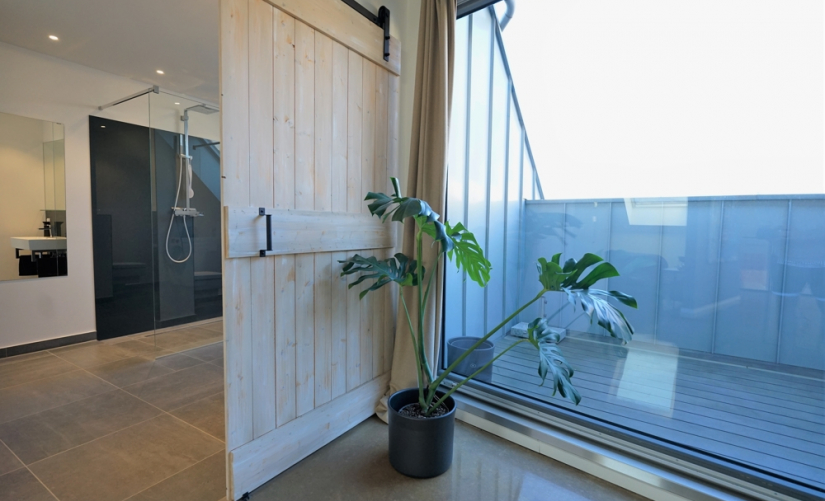 Blick ins Badezimmer