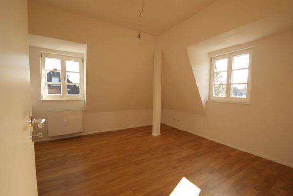 ...Blick ins Wohnzimmer