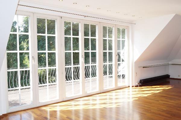 bodentiefe Fensterfront