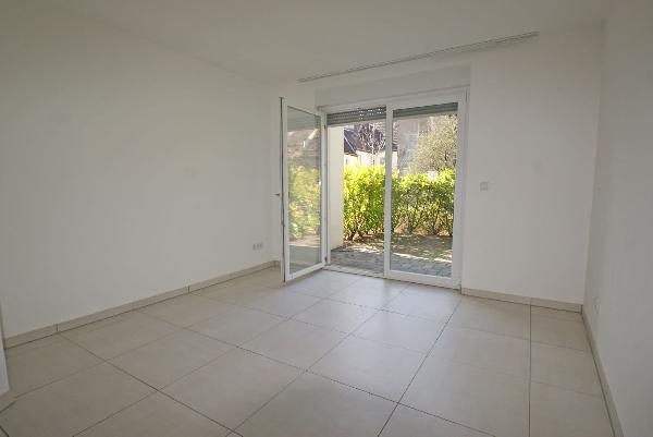 ..Büro mit Terrasse