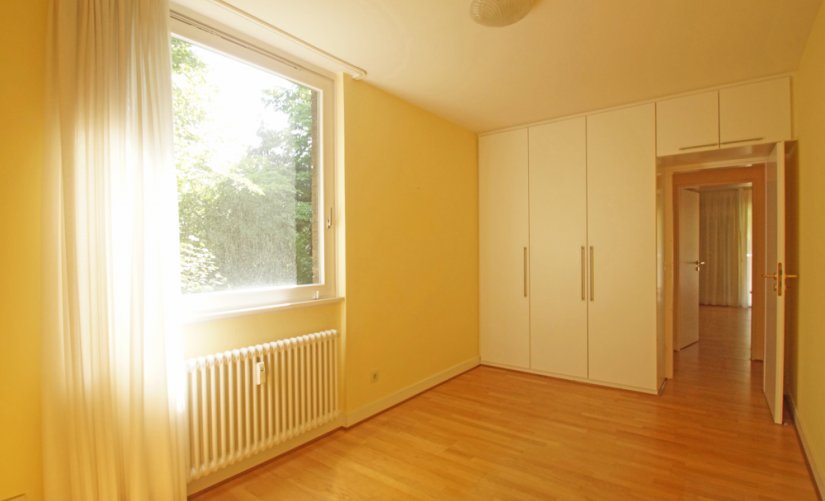 Gäste-/Arbeitszimmer