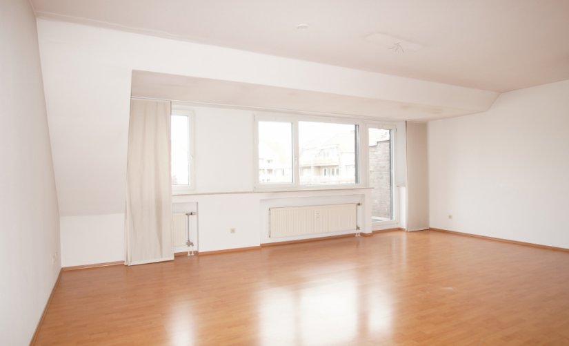 geräumiger Wohn-/Essbereich