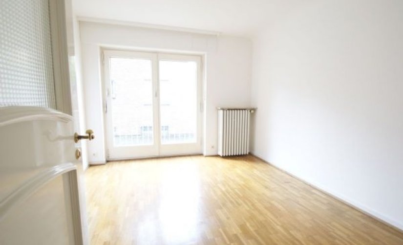 KR-BOCKUM! Wunderschönes freistehendes Ein-Zweifamilienhaus mit großem