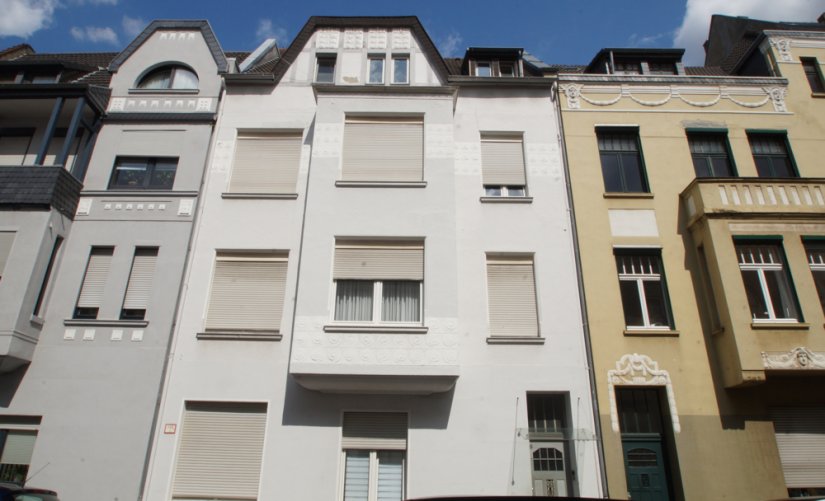 Krefeld - Bockum! Schicke Altbauwohnung mit Balkon in schönem