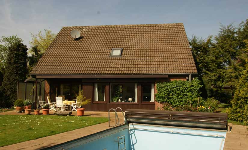 Kr Bockum Freistehendes Einfamilienhaus Mit Sud Garten Und Pool Kersting Immobilien