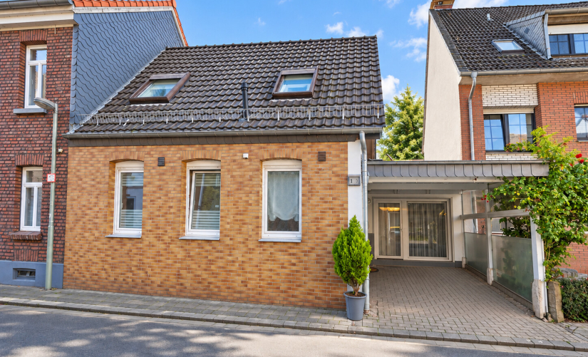 Reihenendhaus in Krefeld / Hüls