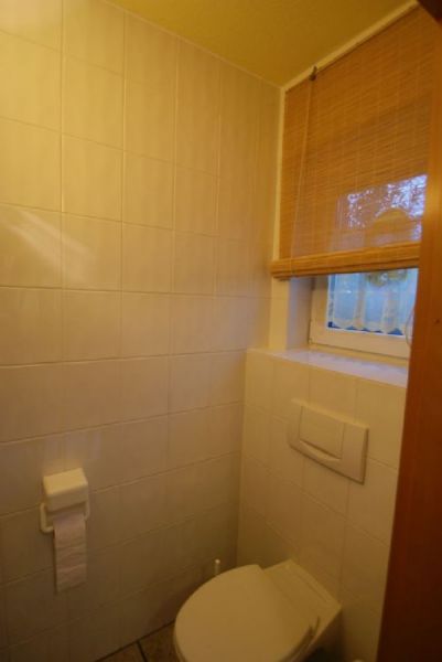 ..modernes Gäste WC!