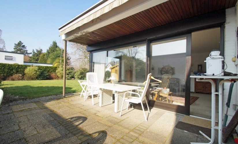 schöne Sonnenterrasse