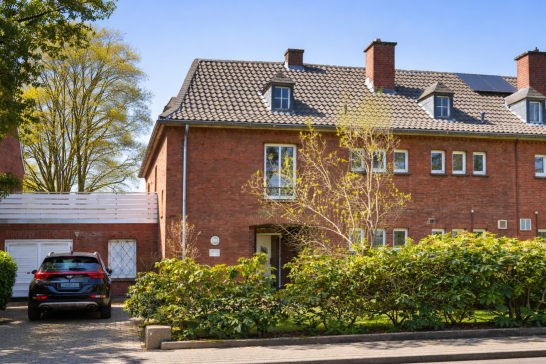 Doppelhaushälfte in Krefeld / Kempener Feld/Baackeshof